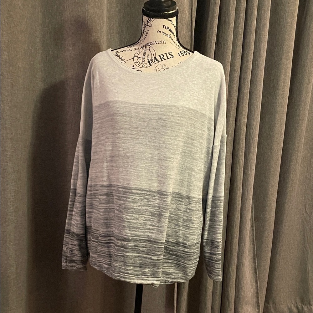 Banana Republic Women's Gray Ombre Crewneck Sweater